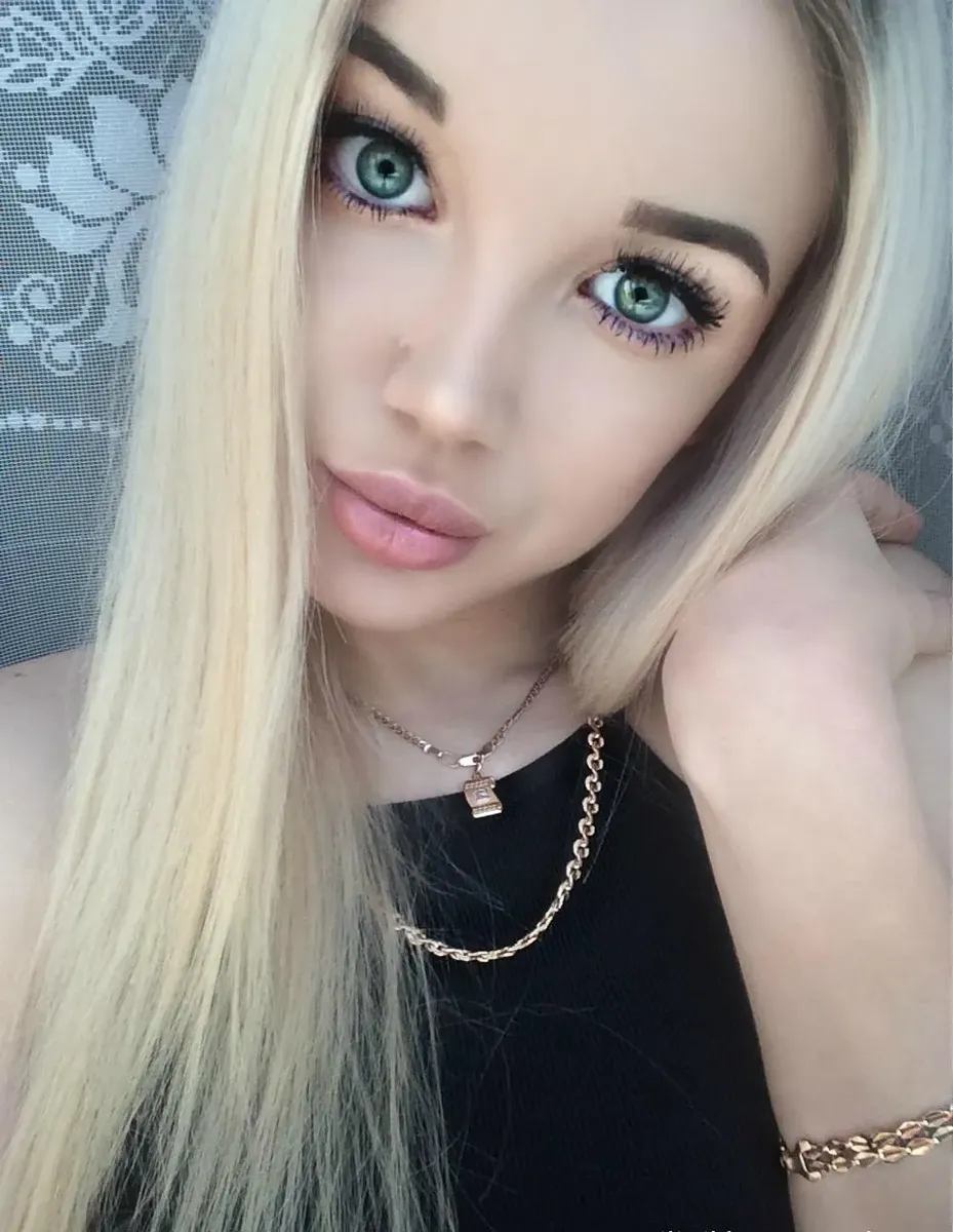 Natalie Escort